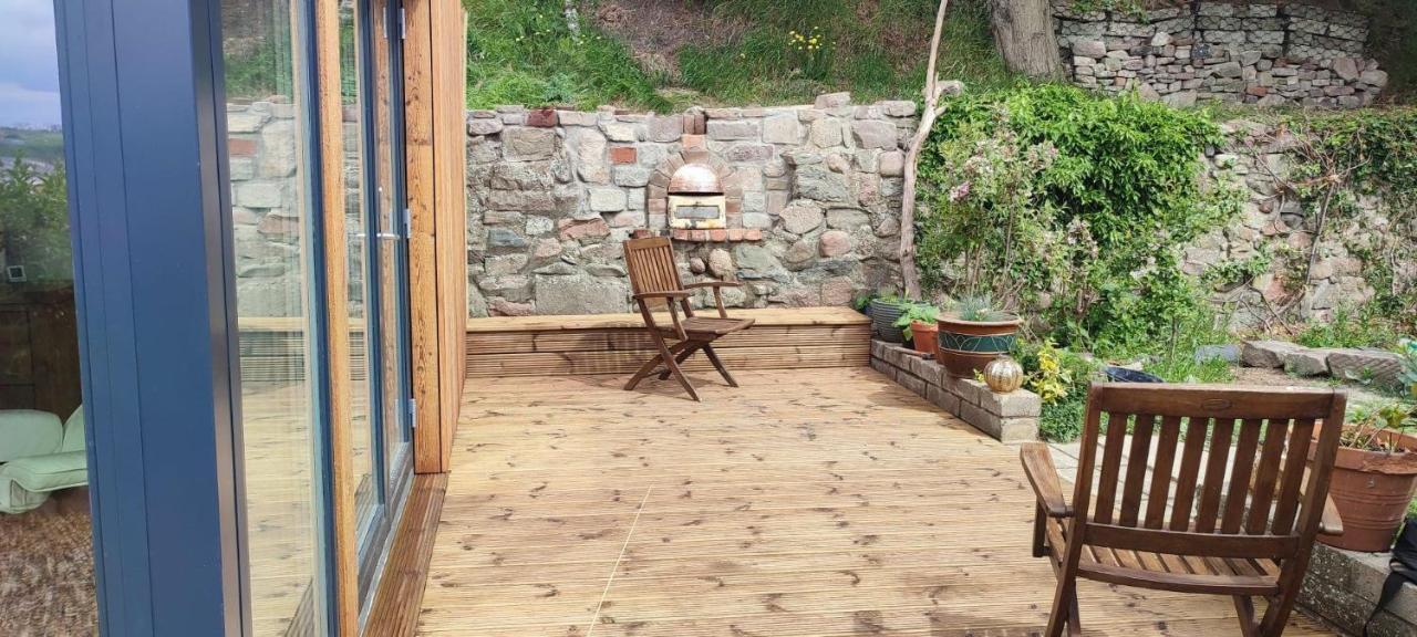 Stonehaven 2 Bedroom Seaside Cottage With Garden Exterior foto